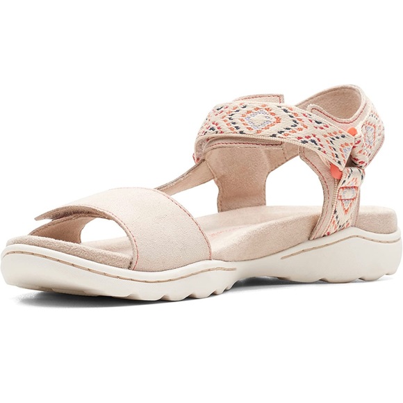 Clarks Shoes - Clarks Women's Amanda Step Flat Sandal Sz 10 Wide